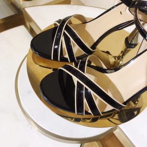 Fendi Shoes - Image 8