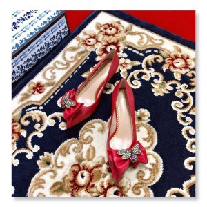 Gucci Leather Pumps with Bow - Image 7