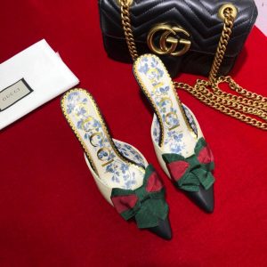 Gucci Mid-Heel with Bow - Image 4