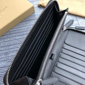 Burberry Wallet - Image 3