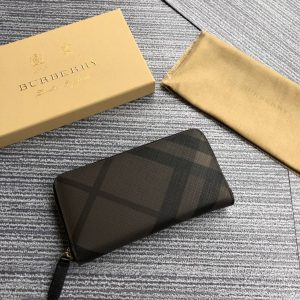 Burberry Wallet - Image 5