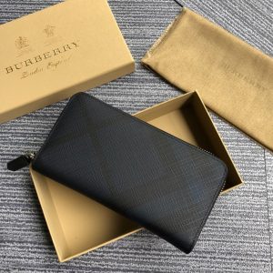 Burberry Wallet - Image 7