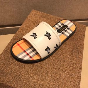 Burberry Slippers - Image 3