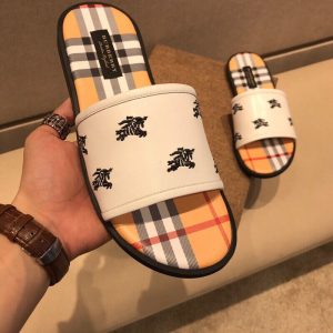 Burberry Slippers - Image 8