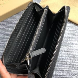 Burberry Wallet - Image 3