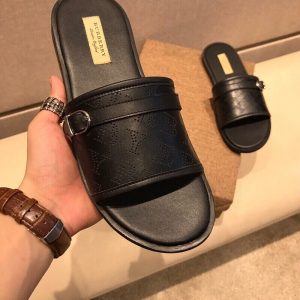 Burberry Slippers - Image 8