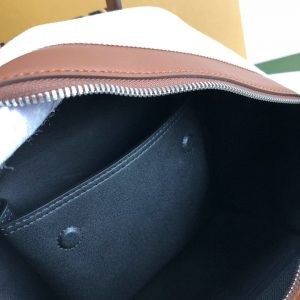 Burberry Cube - Image 3