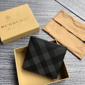 Burberry Wallet - Image 8