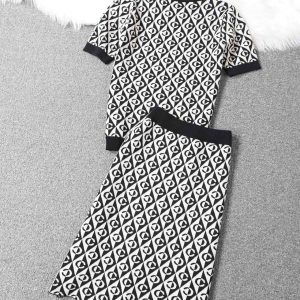 Gucci Suits - Image 4