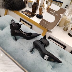 Balenciaga shoes - Image 9