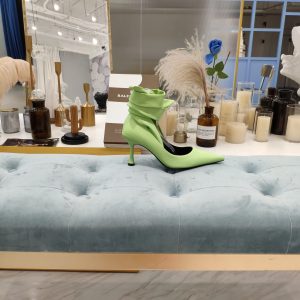 Balenciaga shoes - Image 8