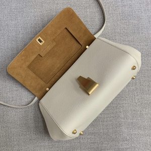 Bottega Veneta Shoulder Bags - Image 5