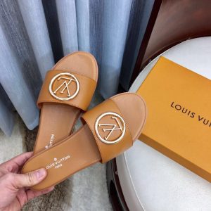 Louis Vuitton slippers - Image 4