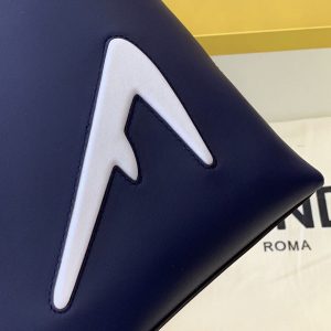 Fendi Shoulder Bags - Image 5