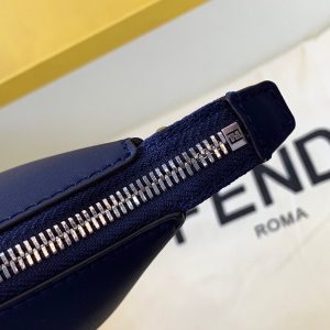 Fendi Shoulder Bags - Image 4