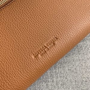 Bottega Veneta Shoulder Bags - Image 3