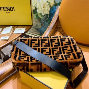 FENDI Baguette - Image 9
