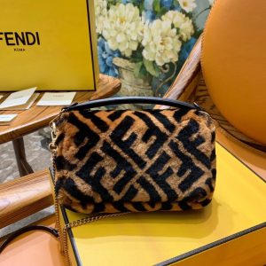 FENDI Baguette - Image 9