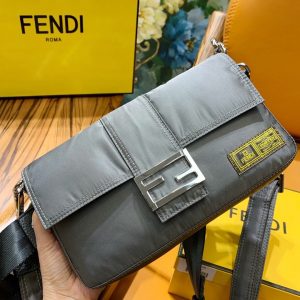 FENDI Baguette - Image 9