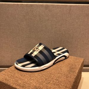Burberry Slippers - Image 3