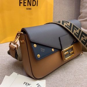 Fendi Baguette - Image 8