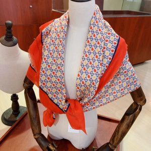 Gucci Scarf - Image 4