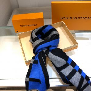 Louis Vuitton Scarf - Image 5