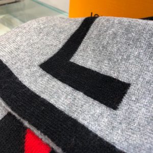 Louis Vuitton Scarf - Image 4