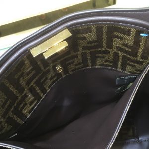 FENDI Peekaboo - Image 5