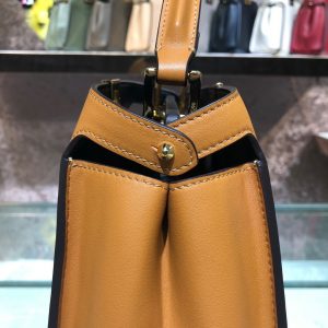 FENDI Peekaboo - Image 6