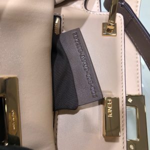 FENDI Peekaboo - Image 5