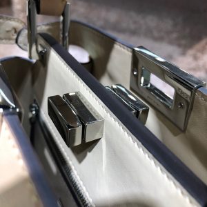 FENDI Peekaboo - Image 4