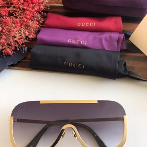 Gucci Glasses - Image 7
