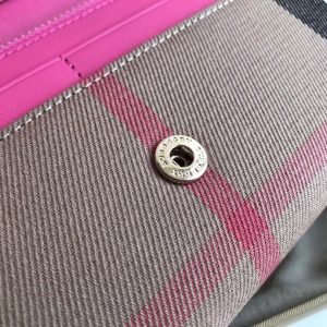 Burberry Wallet - Image 4