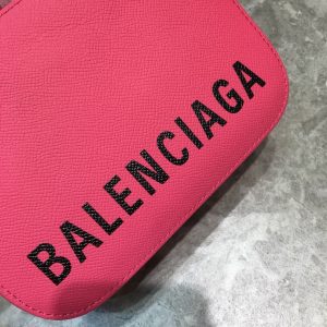 Balenciaga ville - Image 6