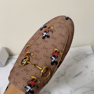 Gucci Princetown Leather Slippers - Image 6