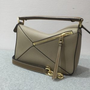 Loewe Puzzle - Image 8