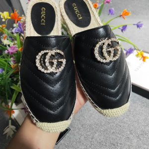 Gucci slippers - Image 4
