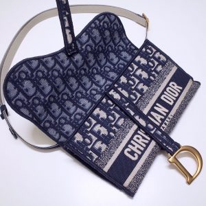 Dior Saddle Belt bag - Image 5