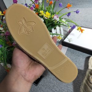 Gucci slippers - Image 3