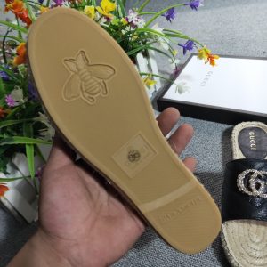 Gucci slippers - Image 3