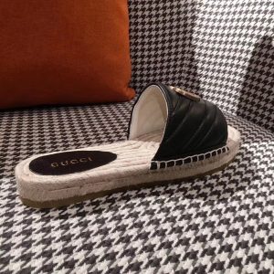 Gucci slippers - Image 4
