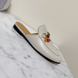 Gucci Princetown Leather Slippers - Image 5
