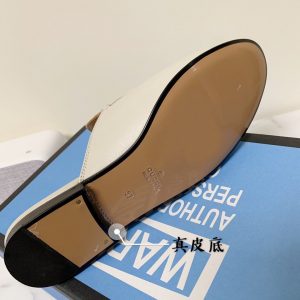 Gucci Princetown Leather Slippers - Image 8