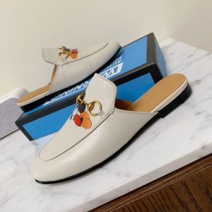 Gucci Princetown Leather Slippers - Image 9