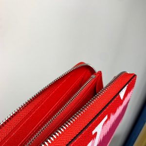 Louis Vuitton Escale Wallet - Image 9