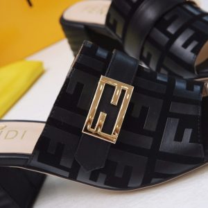 Fendi sandals - Image 7