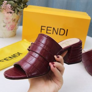 Fendi sandals - Image 5
