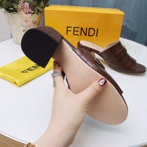 Fendi sandals - Image 4
