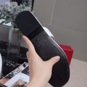 Valentino slippers - Image 4